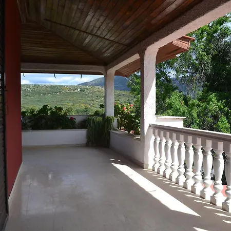 Stella Keramies Apartment